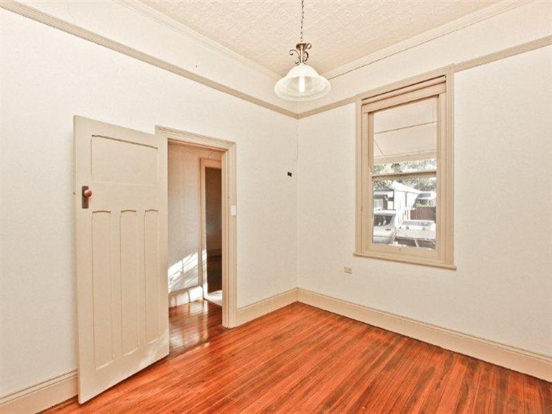 31 Lewis Street, Islington NSW 2296