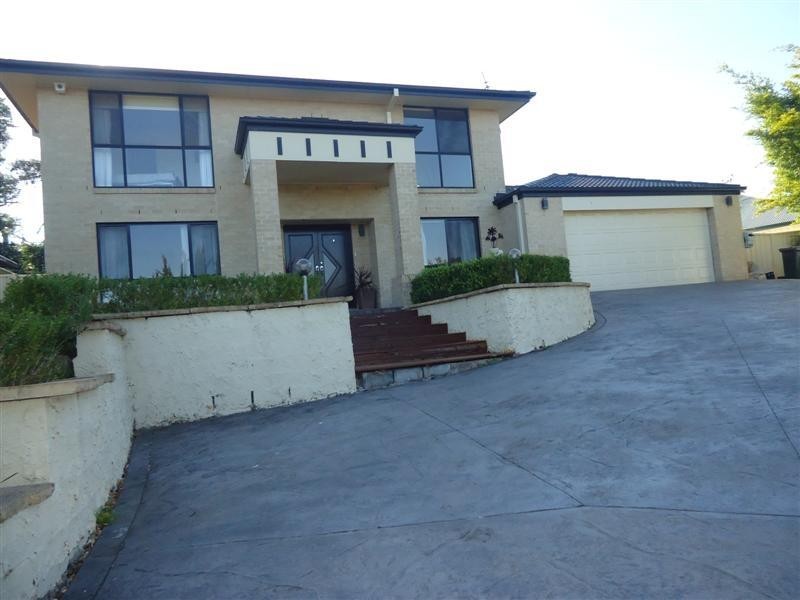 9 Cottonwood Chase, Fletcher NSW 2287