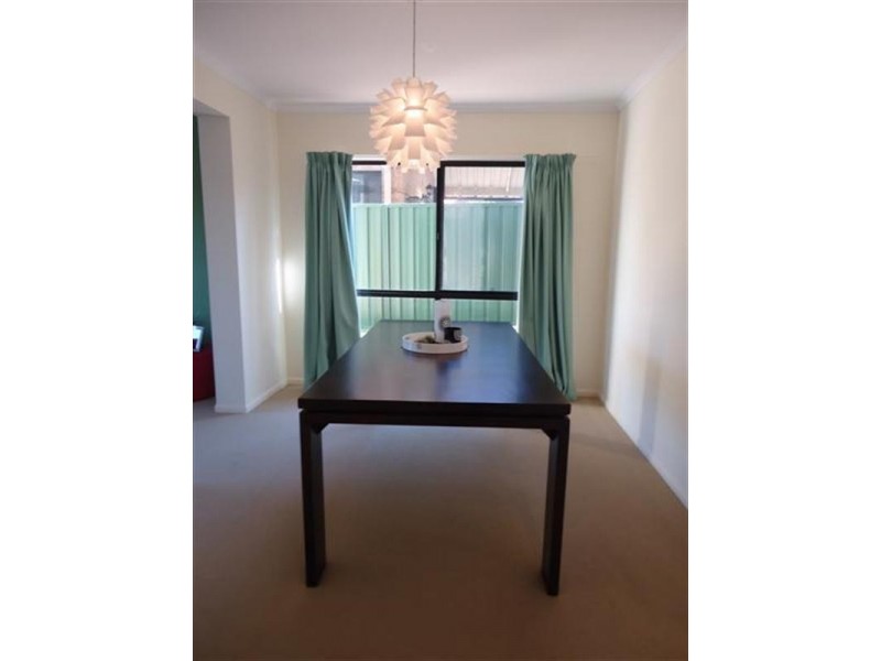 9 Cottonwood Chase, Fletcher NSW 2287