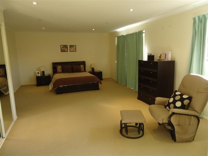 9 Cottonwood Chase, Fletcher NSW 2287