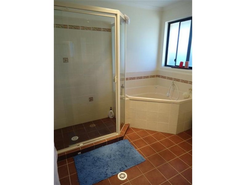 9 Cottonwood Chase, Fletcher NSW 2287