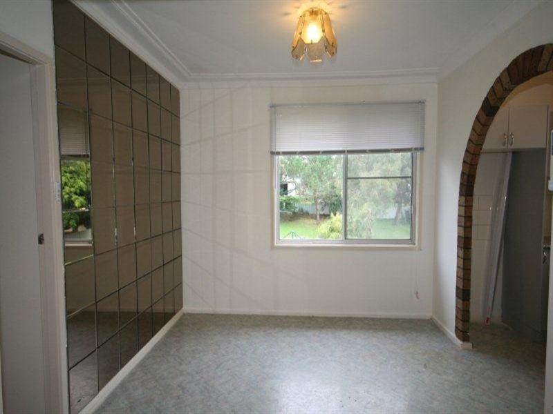 57 John Street, Belmont North NSW 2280