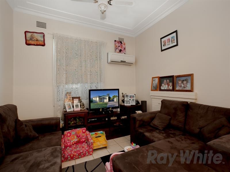 42 Glendale Drive, Glendale NSW 2285