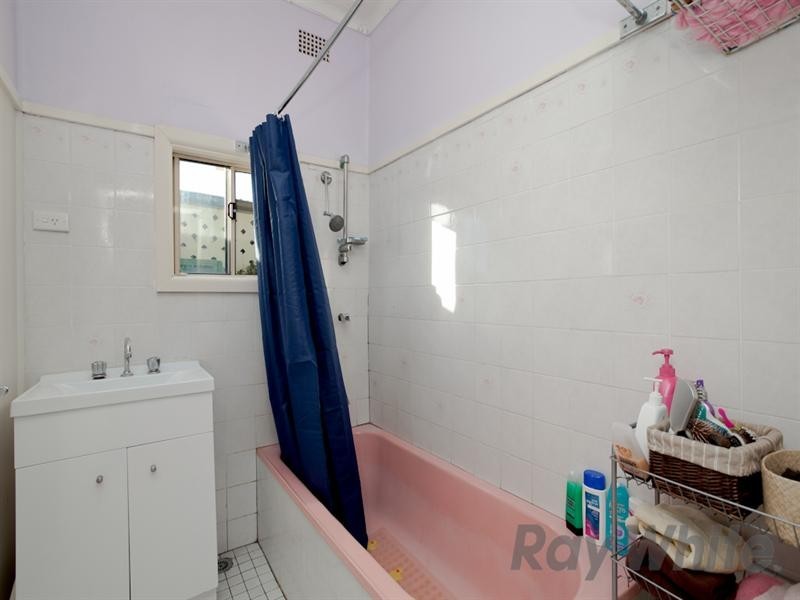 42 Glendale Drive, Glendale NSW 2285