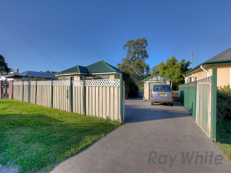 42 Glendale Drive, Glendale NSW 2285