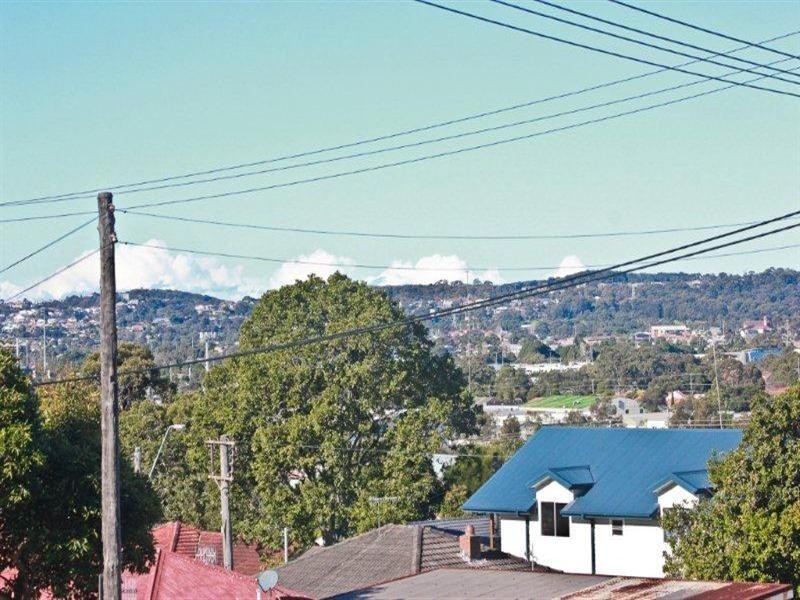 10 Oxley Road, Waratah NSW 2298