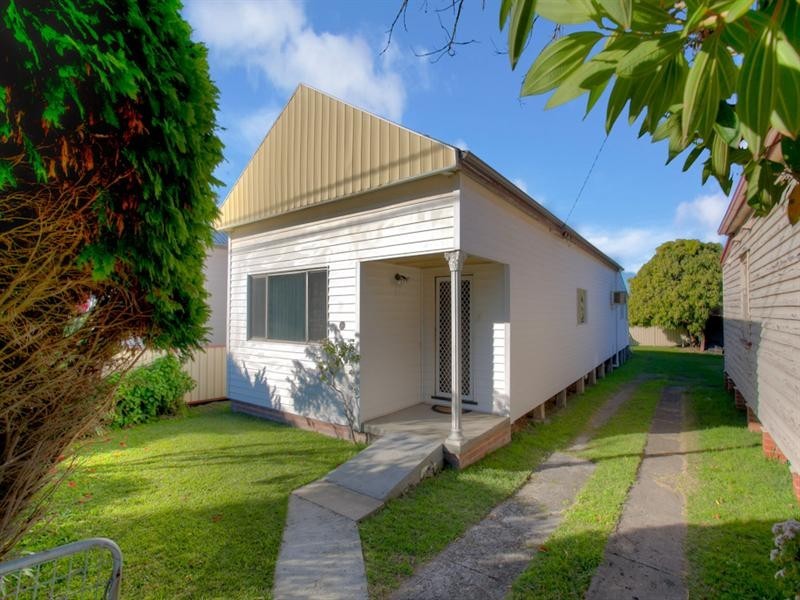 11A Ada Street, Waratah NSW 2298