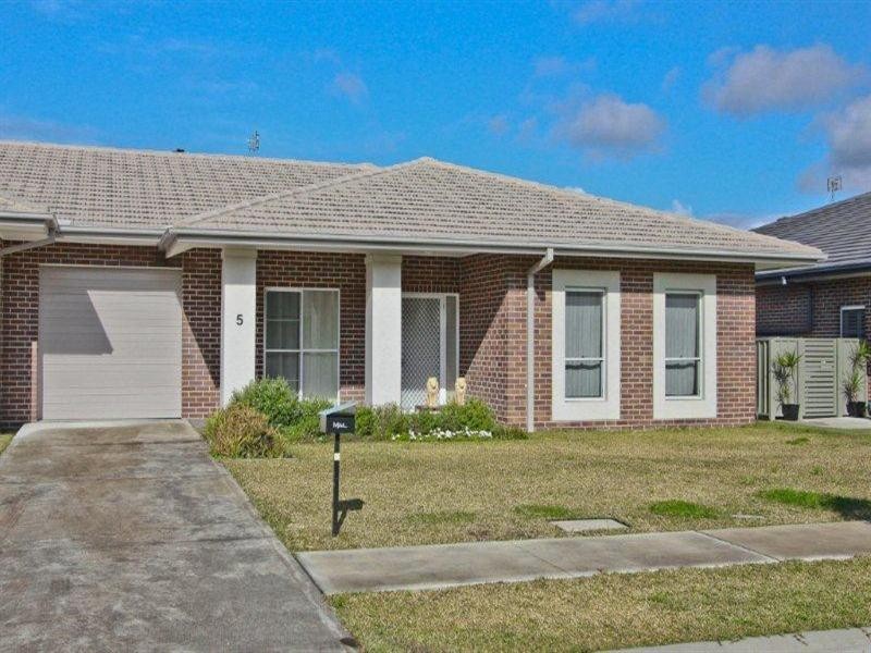 5 The Cove Drive, Fullerton Cove NSW 2318