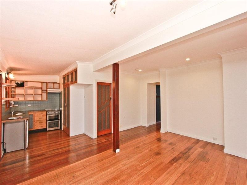 170 Douglas Street, Stockton NSW 2295