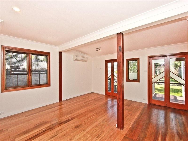 170 Douglas Street, Stockton NSW 2295