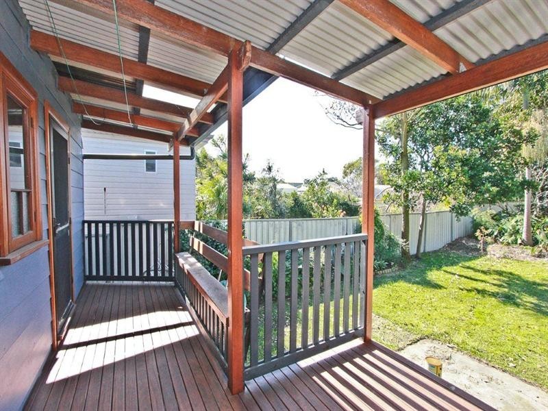 170 Douglas Street, Stockton NSW 2295