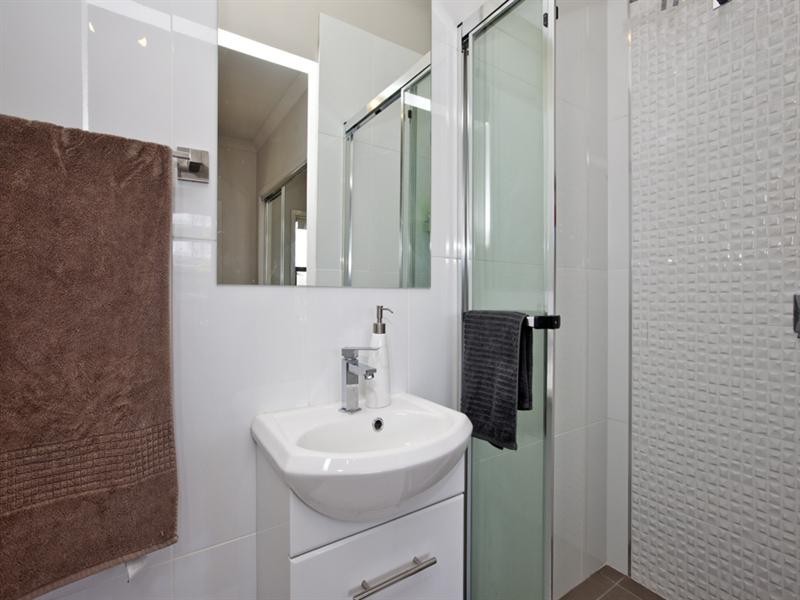 5 Teralba Road, Broadmeadow NSW 2292