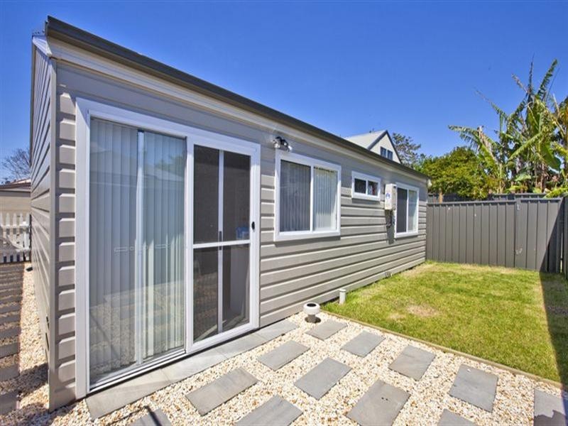 5 Teralba Road, Broadmeadow NSW 2292