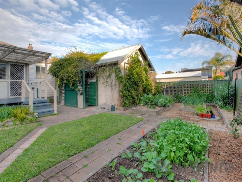 28 Antill Street, Mayfield NSW 2304