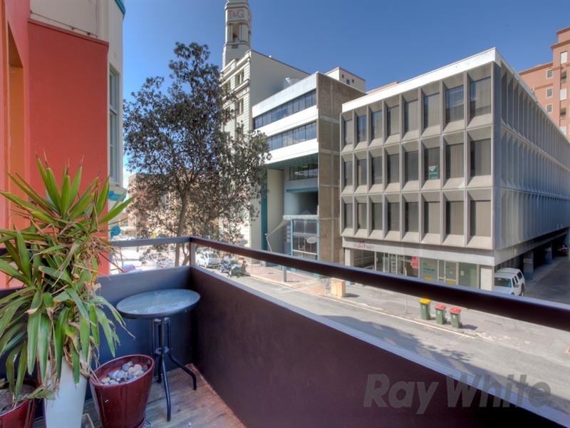 2/16 Watt Street, Newcastle NSW 2300