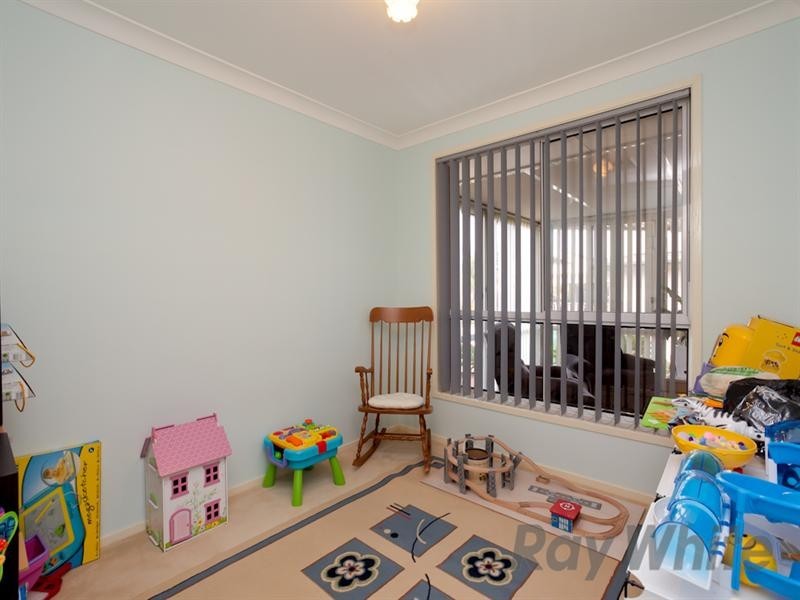 14 Kirkwood Close, Cameron Park NSW 2285