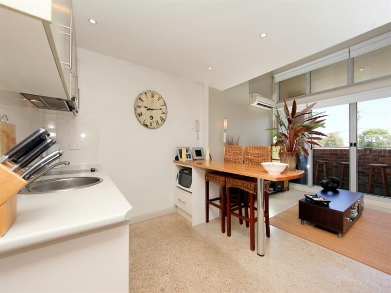 6/92A Young Street, Carrington NSW 2294