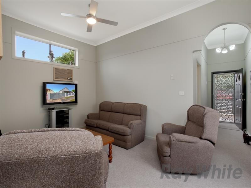 1 Northumberland Street, Maryville NSW 2293