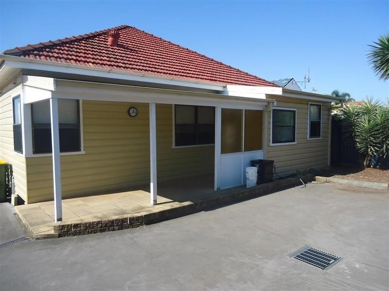 2/79 Newcastle Road, Wallsend NSW 2287