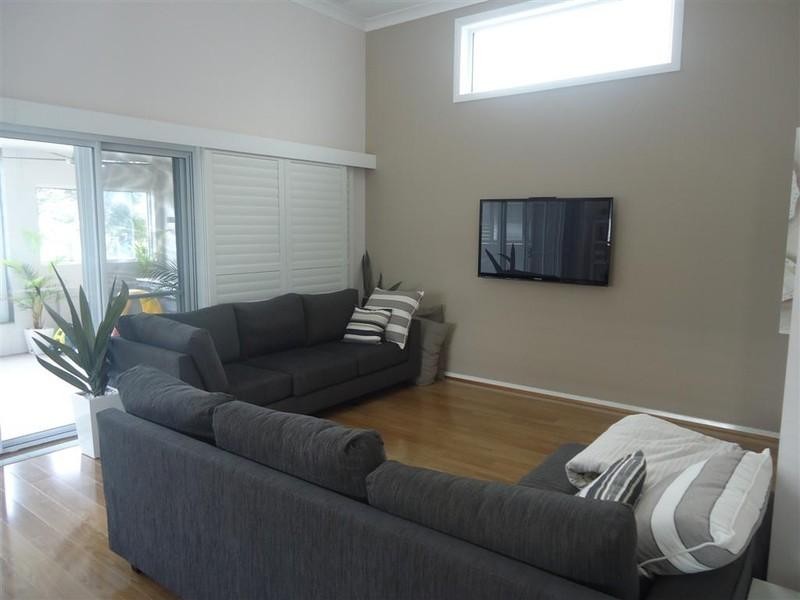 27a Brown Street, Redhead NSW 2290