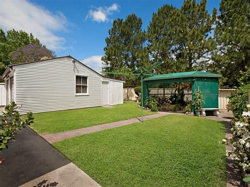 10 Meredith Crescent, Raymond Terrace NSW 2324