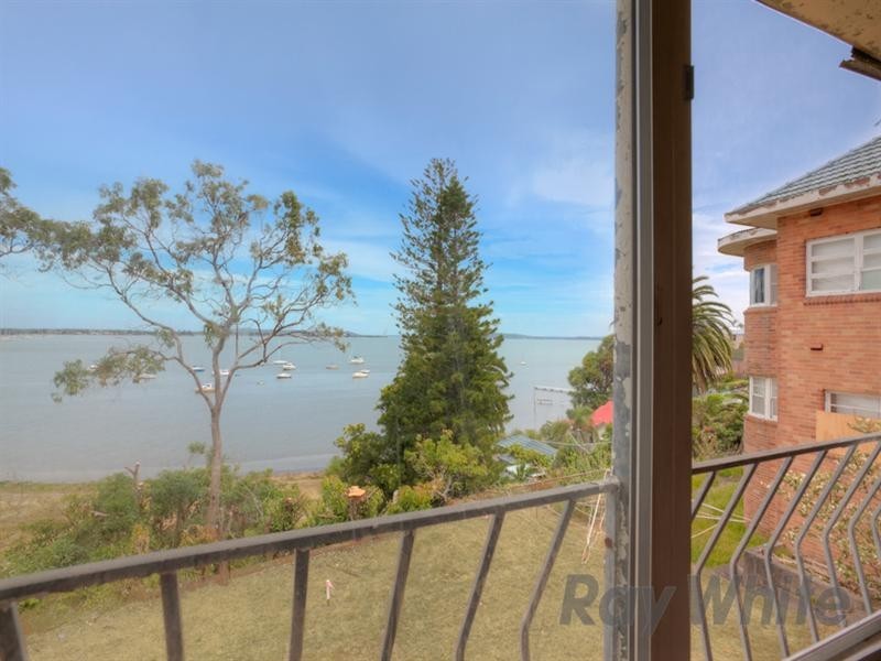 76 Ross Street, Belmont NSW 2280