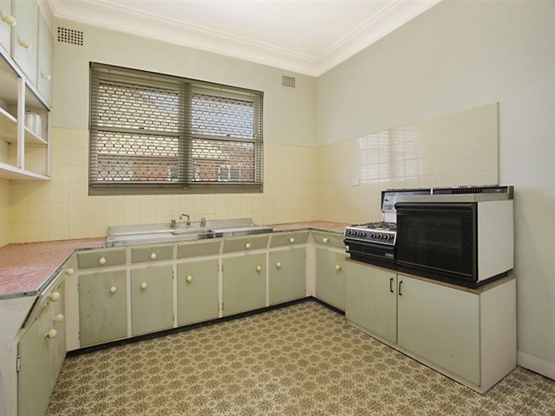 19 Dickinson Street, Charlestown NSW 2290