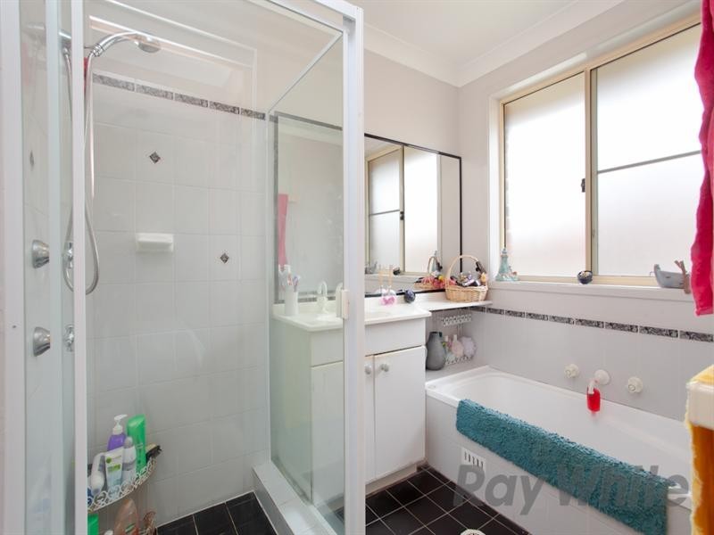 2/38 Callan Avenue, Maryland NSW 2287