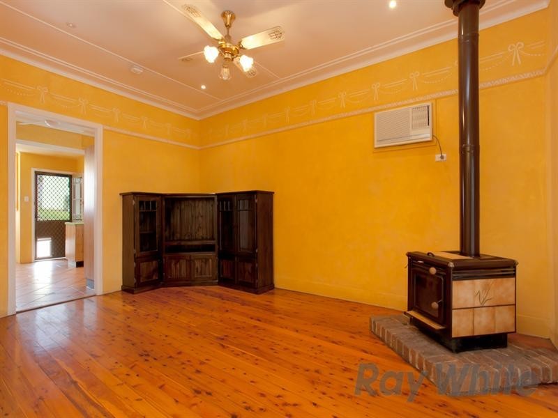 22 Irrawang Street, Wallsend NSW 2287