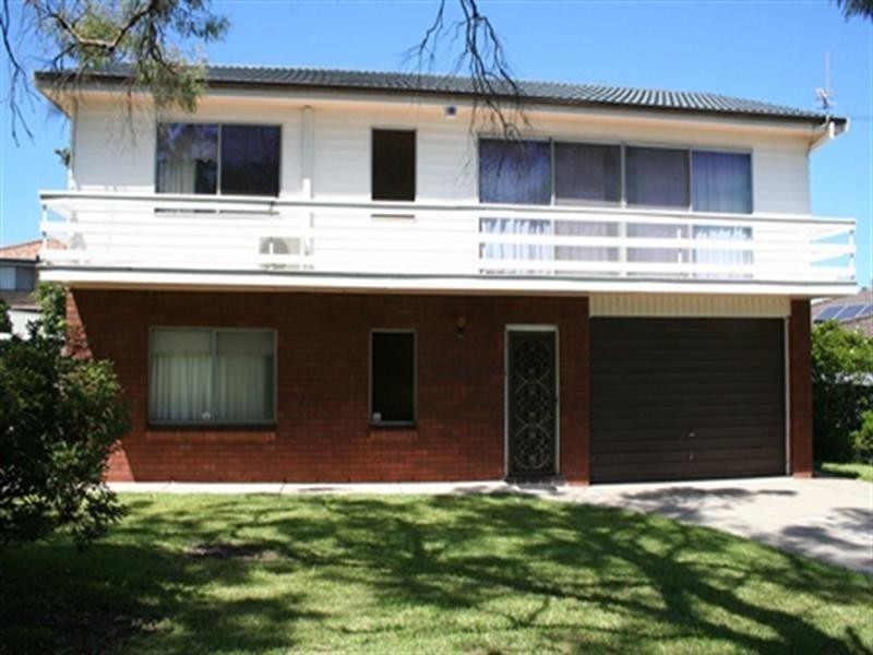 1A Whitburn Close, Charlestown NSW 2290