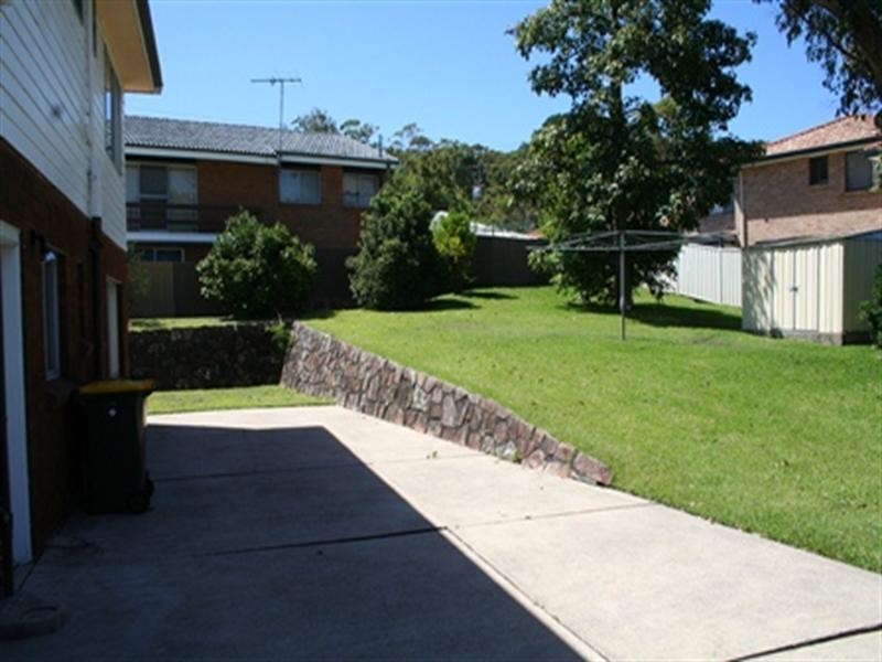 1A Whitburn Close, Charlestown NSW 2290