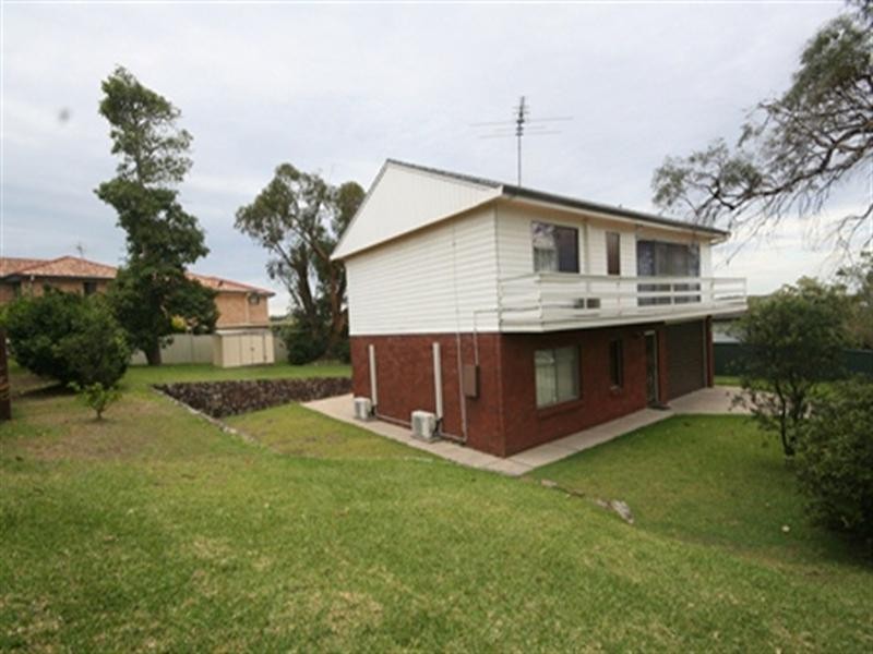 1A Whitburn Close, Charlestown NSW 2290