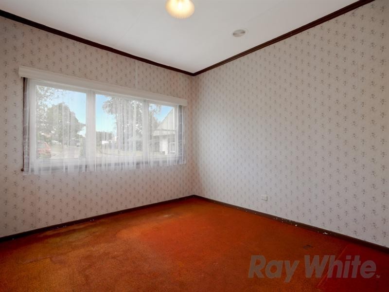 15 Guam Street, Shortland NSW 2307