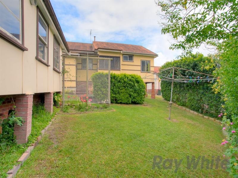 15 Guam Street, Shortland NSW 2307