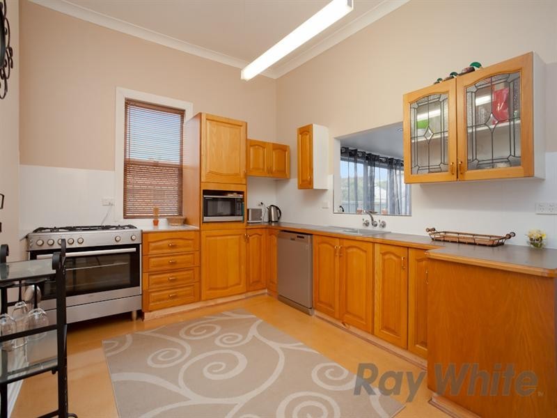 15 Newcastle Street, Stockton NSW 2295