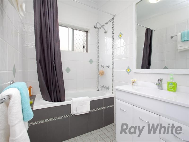 15 Newcastle Street, Stockton NSW 2295