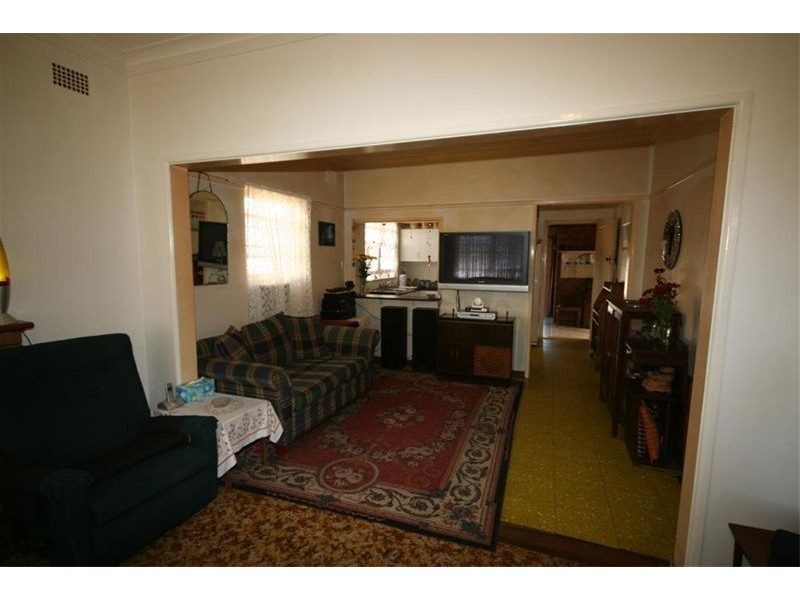 7 Stone Street, Stockton NSW 2295