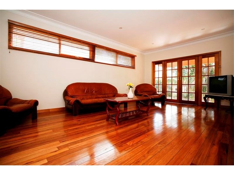 90 Nesca Parade, The Hill NSW 2300