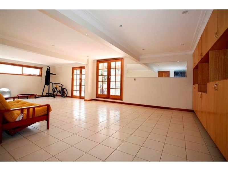 90 Nesca Parade, The Hill NSW 2300