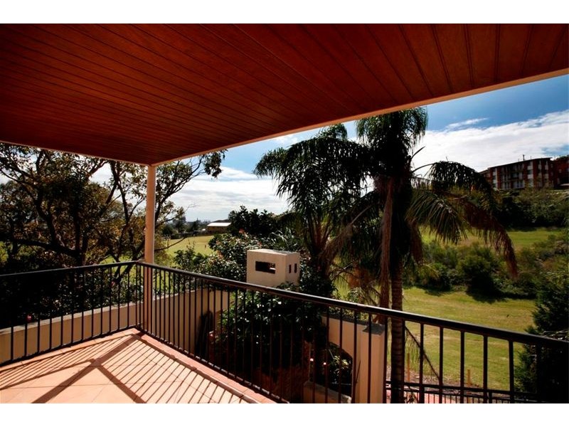 90 Nesca Parade, The Hill NSW 2300