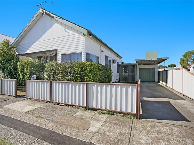 52 Boreas Road, Hamilton North NSW 2292