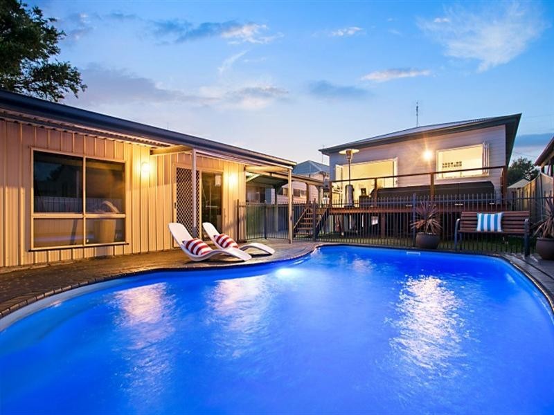 18 Sparke Street, Georgetown NSW 2298