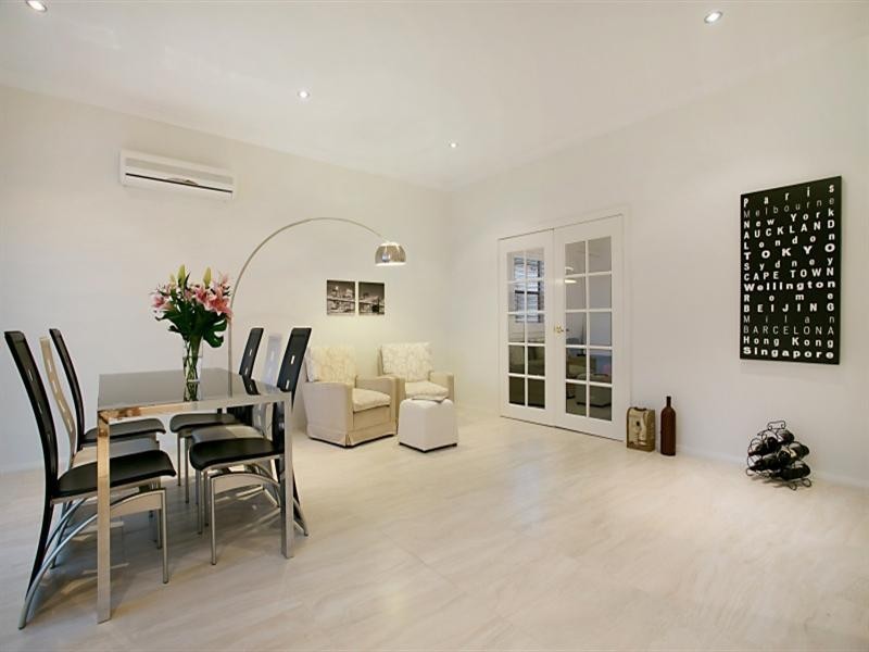 18 Sparke Street, Georgetown NSW 2298