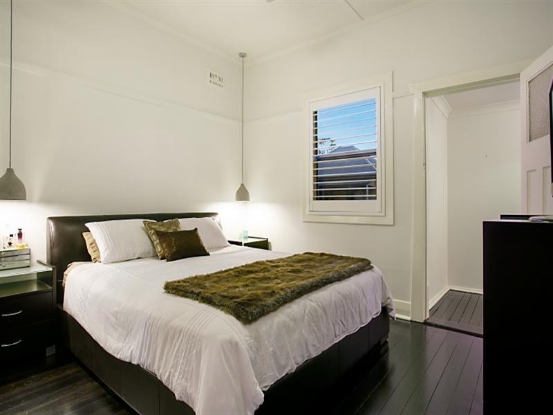 18 Sparke Street, Georgetown NSW 2298