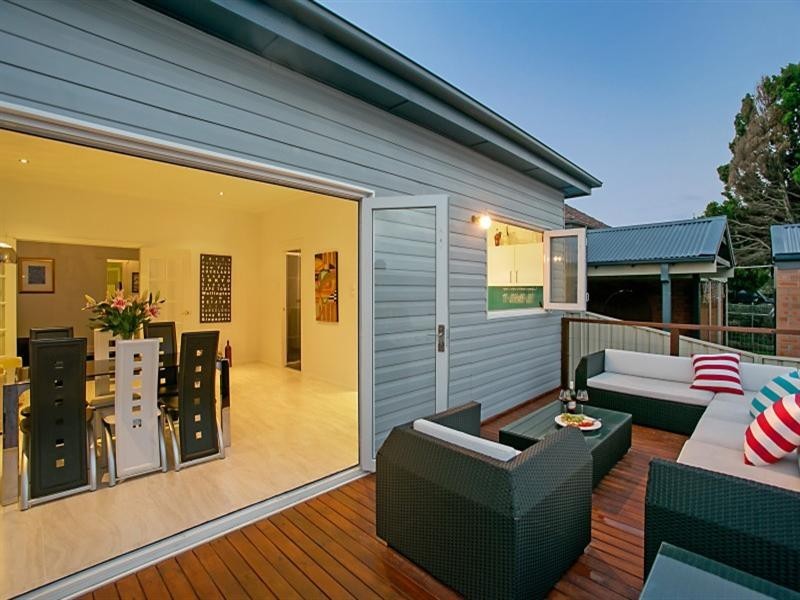 18 Sparke Street, Georgetown NSW 2298