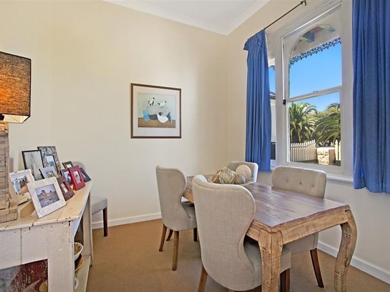 1 Hargrave Street, Carrington NSW 2294