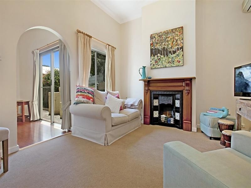 1 Hargrave Street, Carrington NSW 2294