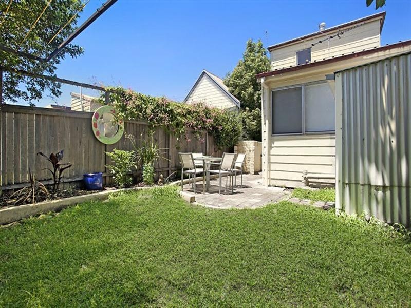 1 Hargrave Street, Carrington NSW 2294