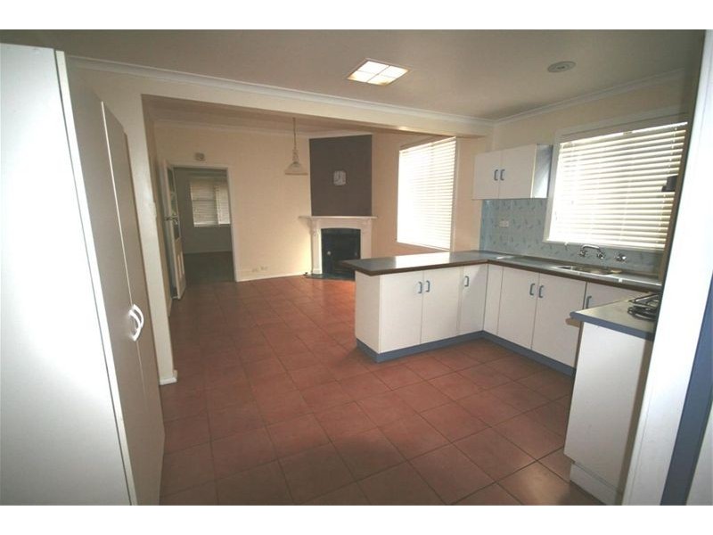 48 Barton Street, Mayfield NSW 2304