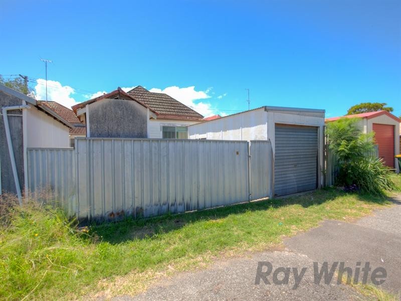 113 Lindsay Street, Hamilton NSW 2303